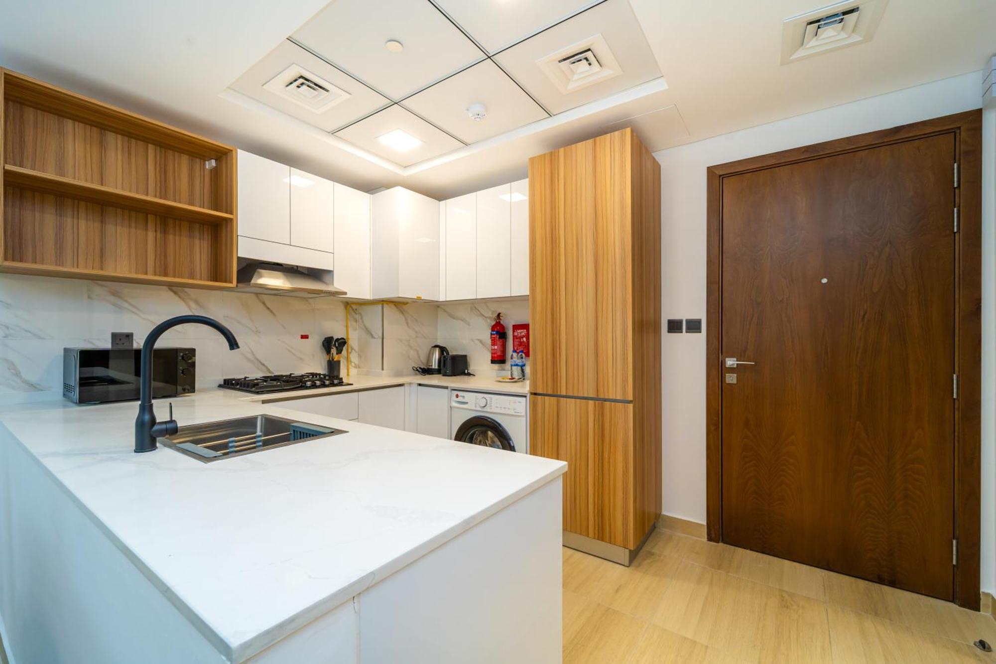 New Contemporary Lux And Pool & Kids Amenities In Jvc Appartement *