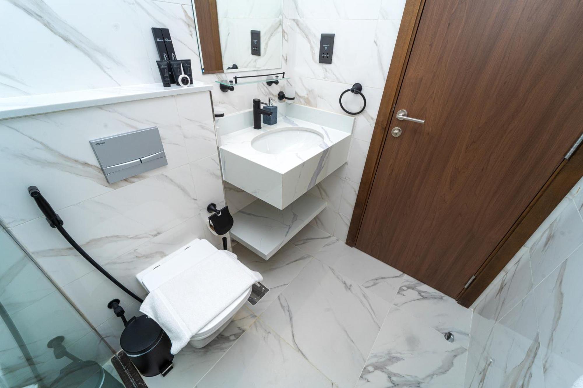 Apartment New Contemporary Lux And Pool & Kids Amenities In Jvc