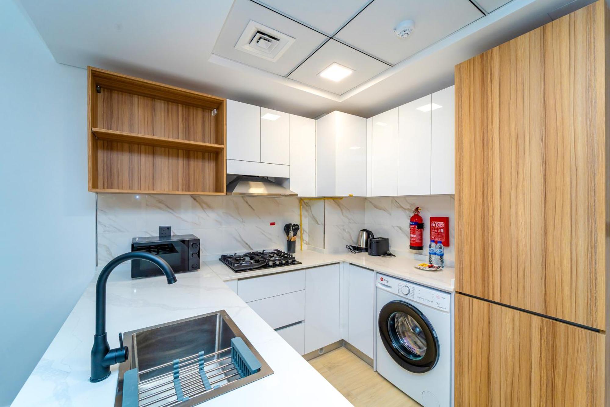 New Contemporary Lux And Pool & Kids Amenities In Jvc *